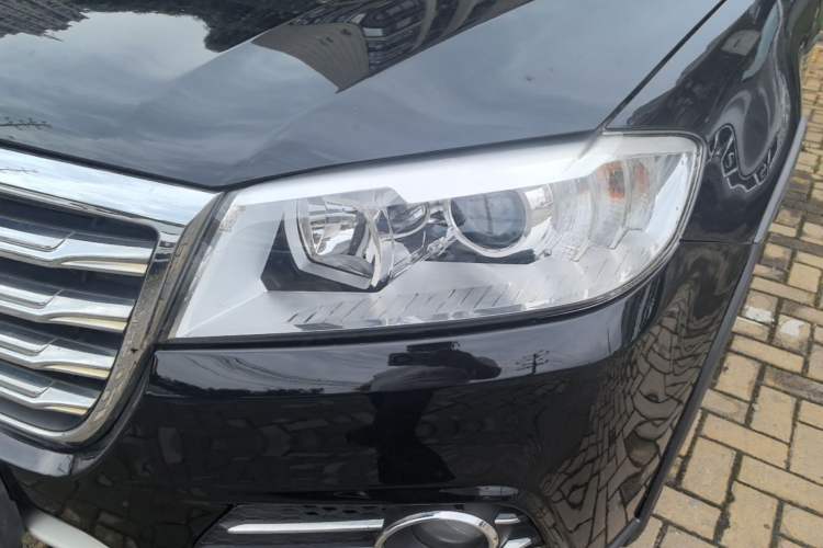 Used Haval H6 2018 Red-Label Sport Edition 1.5T Automatic Two-Wheel Drive Elite Model Left Front Headlight