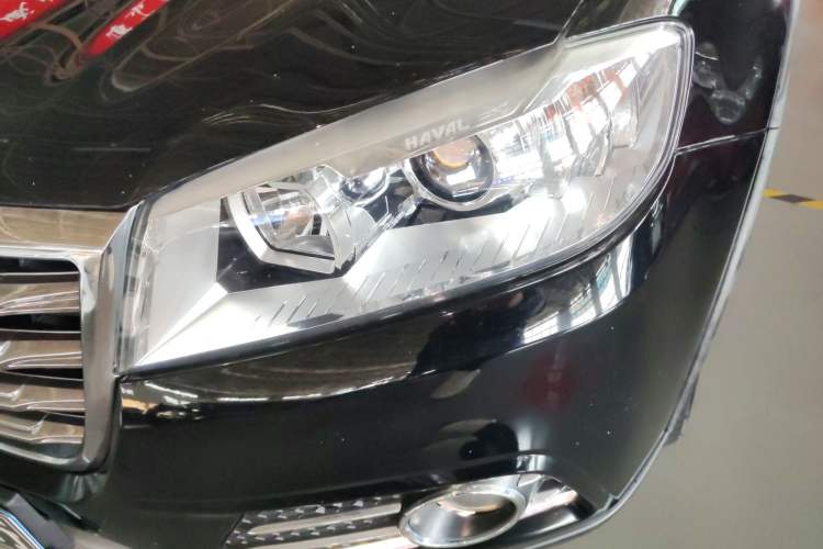 Used Haval H6 2018 Red-Label Sport Edition 1.5T Automatic Two-Wheel Drive Elite Model Left Front Headlight