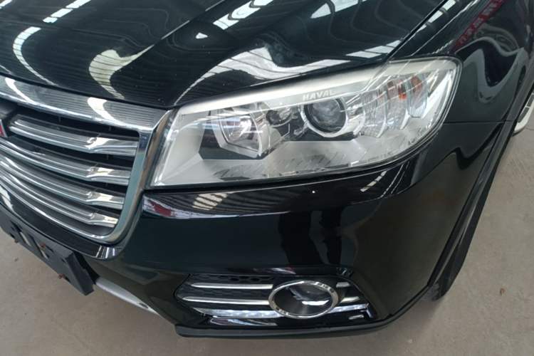 Used Haval H6 2018 Red-Label Sport Edition 1.5T Automatic Two-Wheel Drive Elite Model Left Front Headlight