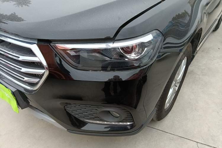 Used Haval H6 2018 Blue Label Sport Edition 1.5T Automatic Two-Wheel Drive Elite Model Left Front Headlight