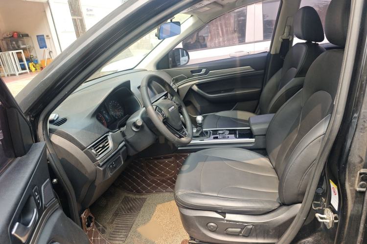 Used Haval H6 2018 Red-Label Sport Version 1.5T Manual Two-Wheel Drive Elite Model Left Front Seat