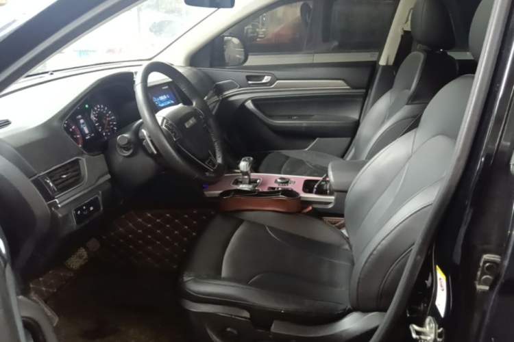 Used Haval H6 2018 Sport Edition 1.5T Automatic Two-Wheel Drive Elite Model China V Standard Left Front Seat