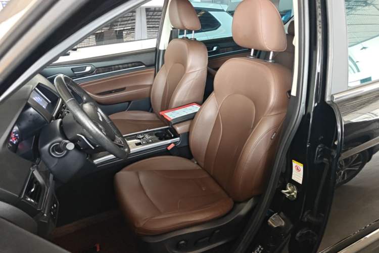 Used Haval H6 2018 Sport Edition 1.5T Automatic Two-Wheel Drive Elite Model China V Standard Left Front Seat