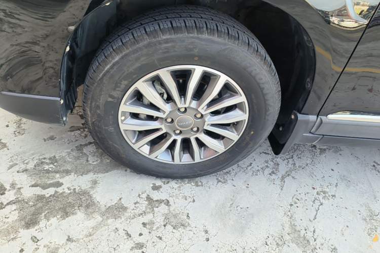 Used Haval H6 2018 Blue Label Sport Edition 1.5T Automatic Two-Wheel Drive Elite Model Left Front Wheel Hub