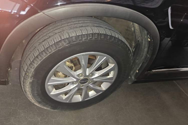 Used Haval H6 2018 Sport Edition 1.5T Automatic Two-Wheel Drive Elite Model China V Standard Left Front Wheel Hub