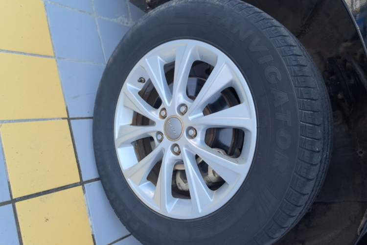 Used Haval H6 2018 Blue Label Sport Edition 1.5T Manual Two-Wheel Drive Elite Model Left Front Wheel Hub