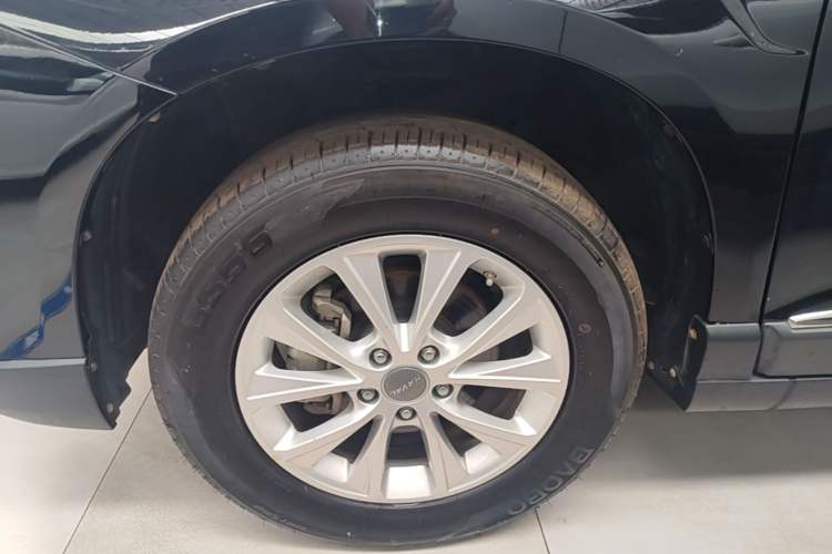 Used Haval H6 2018 Sport Edition 1.5T Automatic Two-Wheel Drive Elite Model China V Standard Left Front Wheel Hub