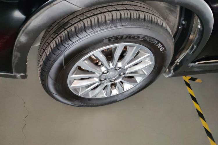 Used Haval H6 2018 Red-Label Sport Edition 1.5T Automatic Two-Wheel Drive Elite Model Left Front Wheel Hub