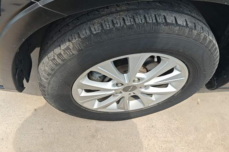 Used Haval H6 2018 Red-Label Sport Edition 1.5T Automatic Two-Wheel Drive Elite Model Left Front Wheel Hub