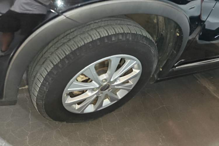 Used Haval H6 2018 Sport Edition 1.5T Automatic Two-Wheel Drive Elite Model China V Standard Left Front Wheel Hub