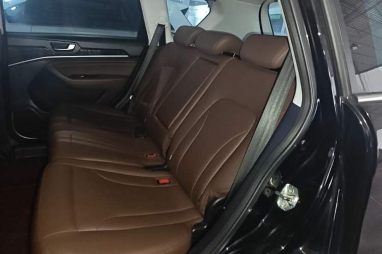 Used Haval H6 2018 Sport Edition 1.5T Automatic Two-Wheel Drive Elite Model China V Standard Left Rear Seat