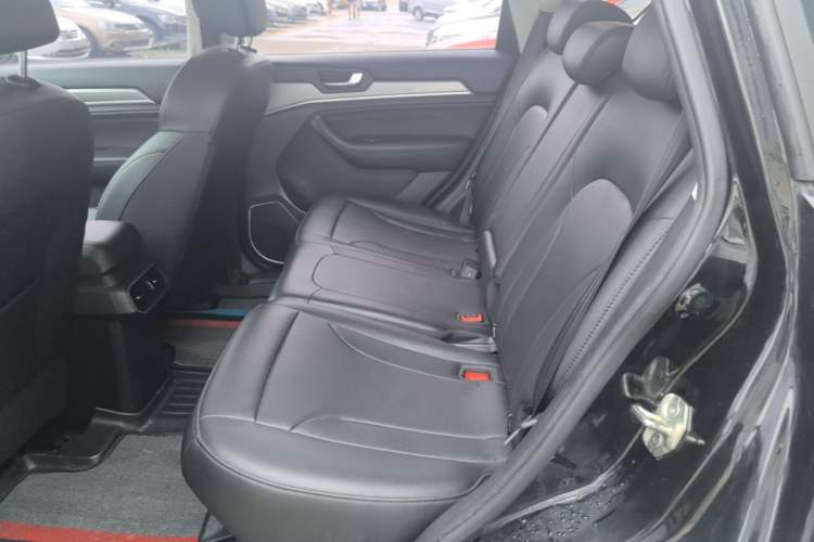 Used Haval H6 2018 Red-Label Sport Edition 1.5T Automatic Two-Wheel Drive Elite Model Left Rear Seat