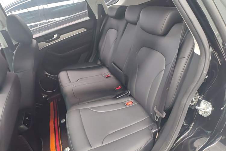 Used Haval H6 2018 Sport Edition 1.5T Automatic Two-Wheel Drive Elite Model China V Standard Left Rear Seat