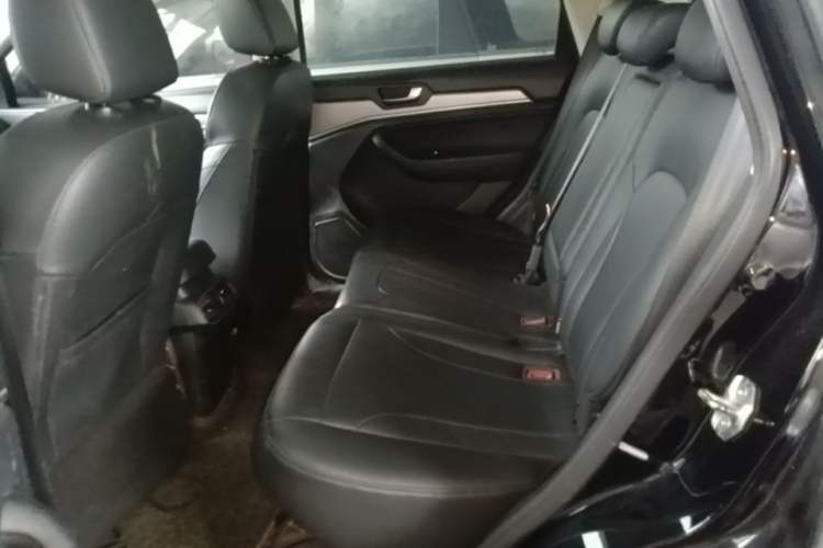 Used Haval H6 2018 Sport Edition 1.5T Automatic Two-Wheel Drive Elite Model China V Standard Left Rear Seat
