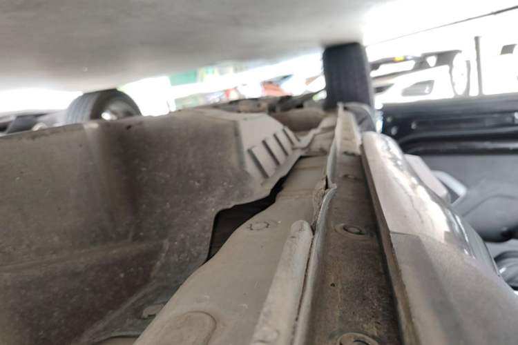 Used Haval H6 2018 Red-Label 1.5T Automatic Luxury Model Left Side Sill