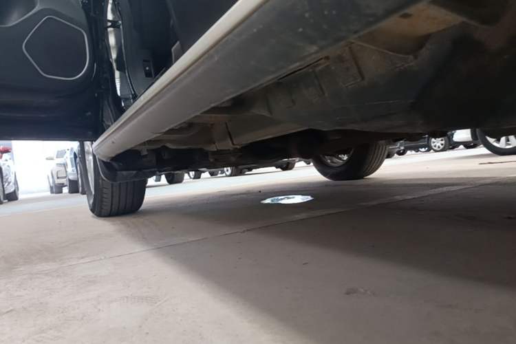 Used Haval H6 2018 Red-Label Sport Edition 1.5T Automatic Two-Wheel Drive Elite Model Left Side Sill