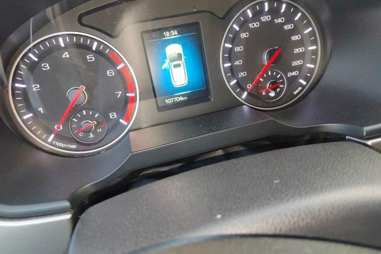 Used Haval H6 2018 Blue Label Sport Edition 1.5T Automatic Two-Wheel Drive Elite Model Odometer Close Up