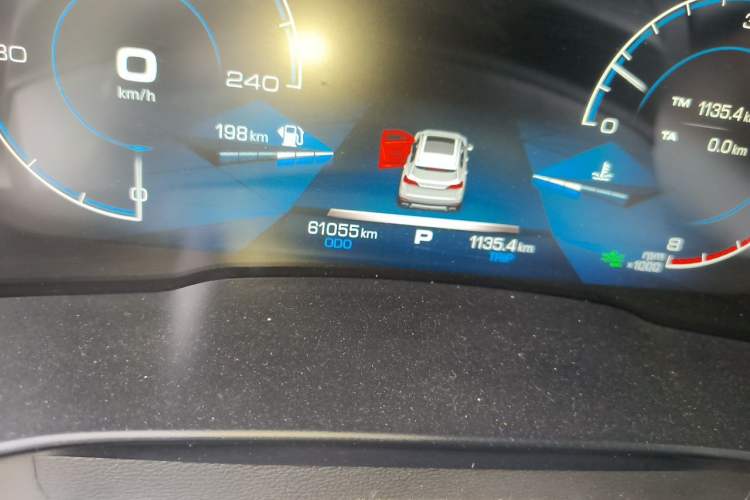 Used Haval H6 2018 Blue Label 1.5T Automatic Ultra-Luxury Model Odometer Close Up