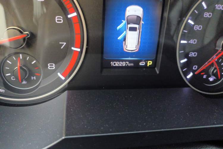 Used Haval H6 2018 Sport Edition 1.5T Automatic Two-Wheel Drive Elite Model China V Standard Odometer Close Up