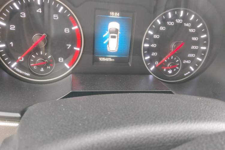 Used Haval H6 2018 Sport Edition 1.5T Automatic Two-Wheel Drive Elite Model China V Standard Odometer Close Up