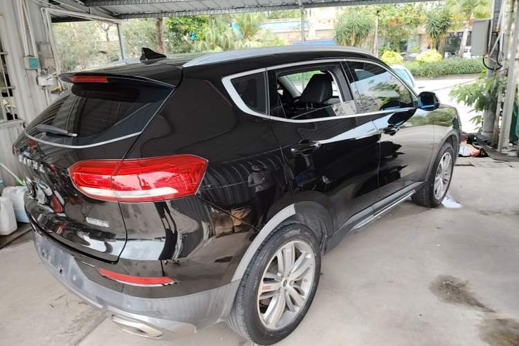 Used Haval H6 2018 Red-Label 1.5T Automatic Luxury Model Rear Right 45 Deg