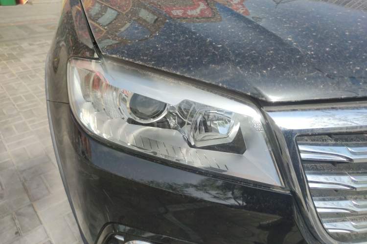 Used Haval H6 2018 Red-Label Sport Edition 1.5T Automatic Two-Wheel Drive Prestige Model Right Front Headlight