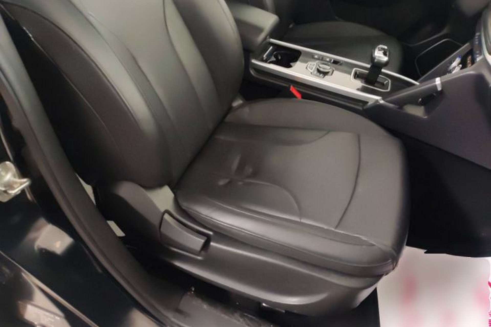 Used Haval H6 2018 Sport Edition 1.5T Automatic Two-Wheel Drive Elite Model China V Standard Right Front Seat