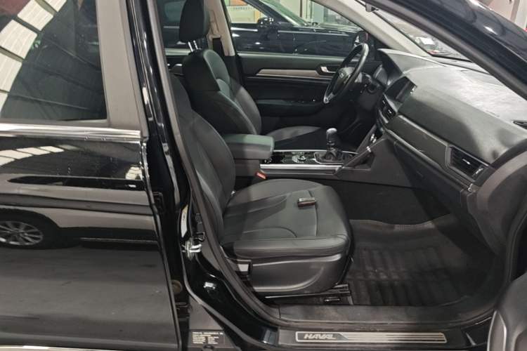 Used Haval H6 2018 Sport Edition 1.5T Manual Two-Wheel Drive Elite Model China V Standard Right Front Seat