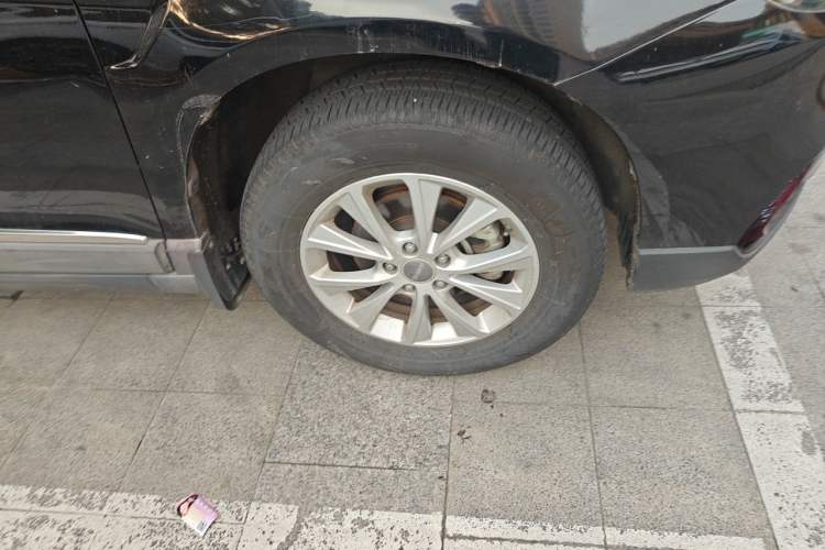 Used Haval H6 2018 Blue Label Sport Edition 1.5T Manual Two-Wheel Drive Elite Model Right Front Wheel Hub