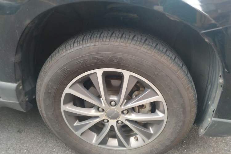 Used Haval H6 2018 Blue Label Sport Edition 1.5T Automatic Two-Wheel Drive Prestige Model Right Front Wheel Hub