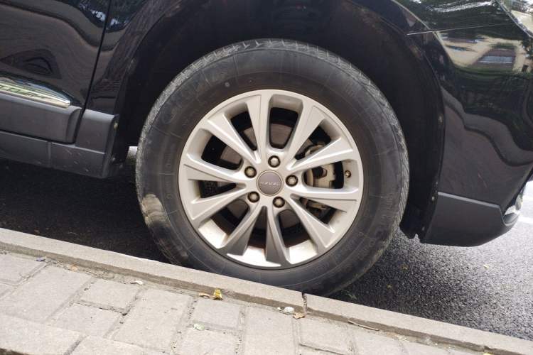 Used Haval H6 2018 Blue Label Sport Edition 1.5T Automatic Two-Wheel Drive Elite Model Right Front Wheel Hub