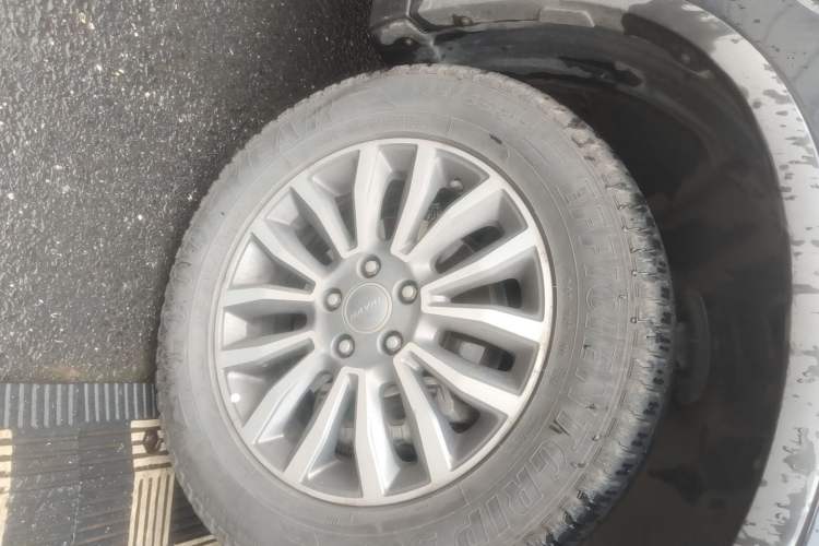 Used Haval H6 2018 Sport Edition 1.5T Automatic Two-Wheel Drive Elite Model China V Standard Right Front Wheel Hub