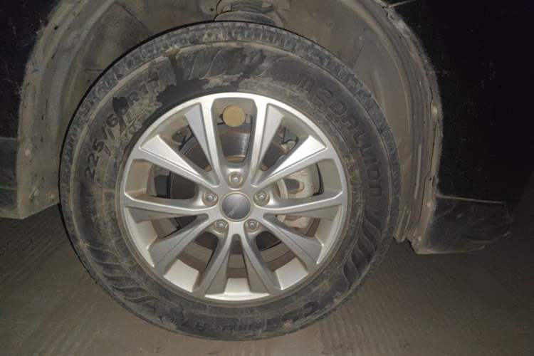 Used Haval H6 2018 Blue Label Sport Edition 1.5T Automatic Two-Wheel Drive Elite Model Right Front Wheel Hub