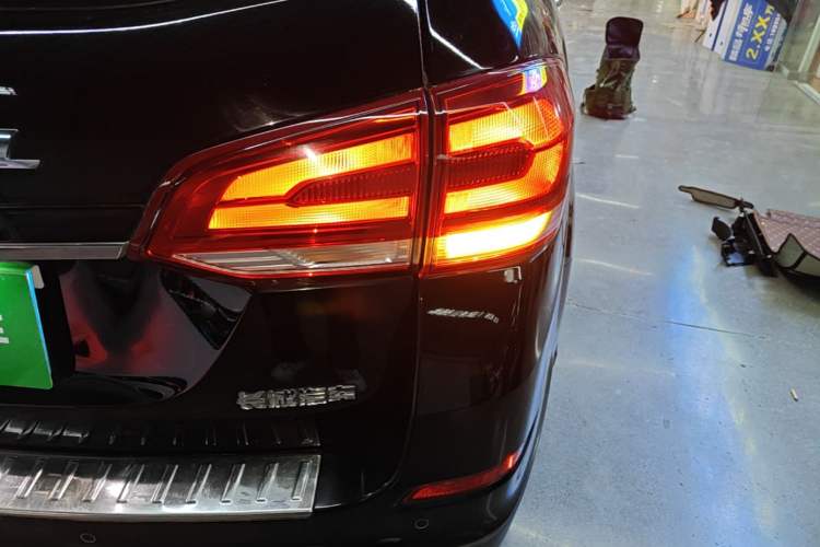 Used Haval H6 2018 Blue Label Sport Edition 1.5T Automatic Two-Wheel Drive Elite Model Right Rear Taillight
