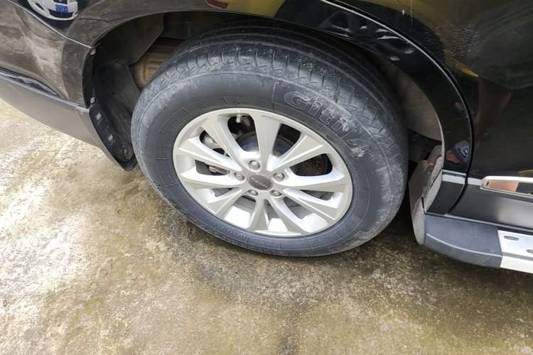 Used Haval H6 2018 Blue Label Sport Edition 1.5T Automatic Two-Wheel Drive Elite Model Right Rear Wheel Hub