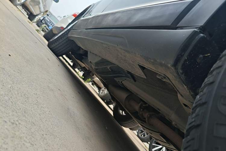 Used Haval H6 2018 Red-Label Sport Edition 1.5T Automatic Two-Wheel Drive Elite Model Right Side Sill