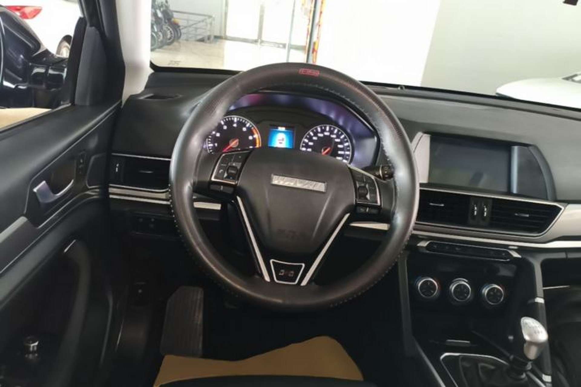 Used Haval H6 2018 Sport Edition 1.5T Manual Two-Wheel Drive Elite Model China V Standard Steering Wheel