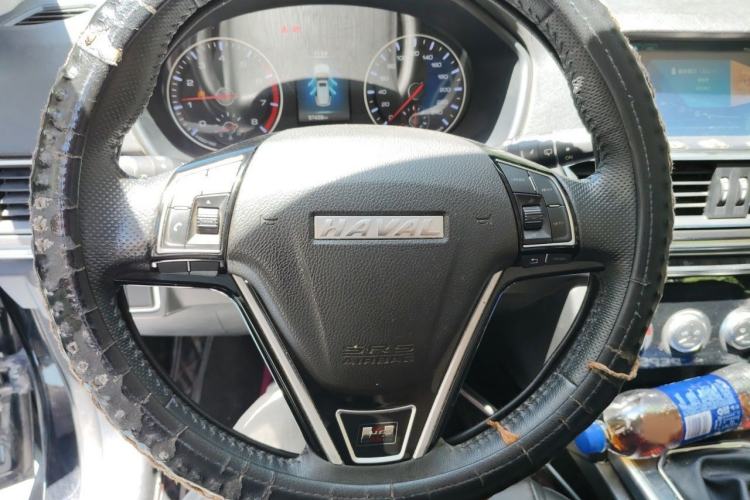 Used Haval H6 2018 Red-Label Sport Version 1.5T Manual Two-Wheel Drive Elite Model Steering Wheel