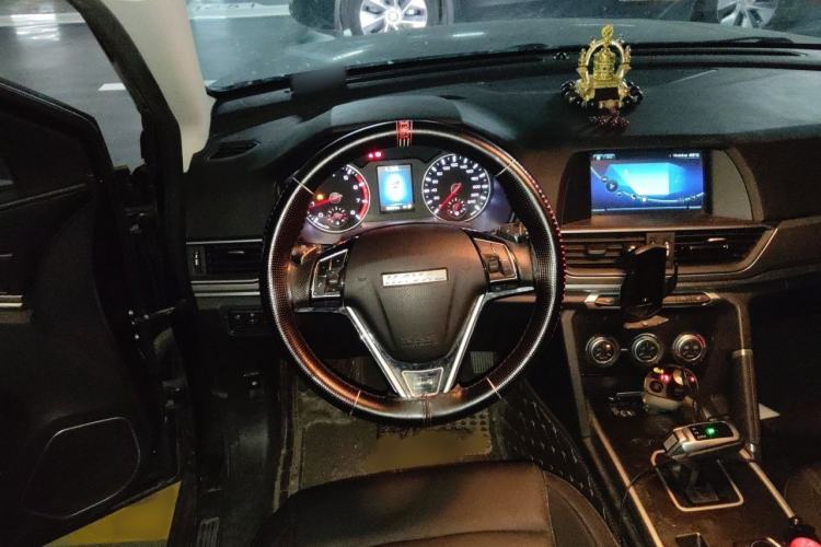 Used Haval H6 2018 Sport Edition 1.5T Automatic Two-Wheel Drive Elite Model China V Standard Steering Wheel