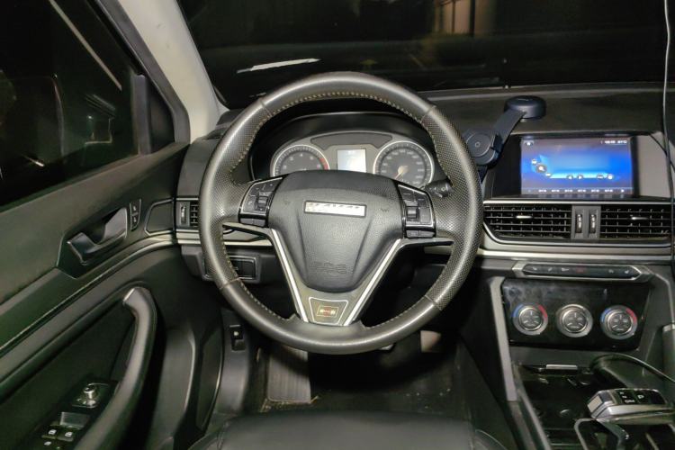 Used Haval H6 2018 Red-Label Sport Edition 1.5T Automatic Two-Wheel Drive Elite Model Steering Wheel
