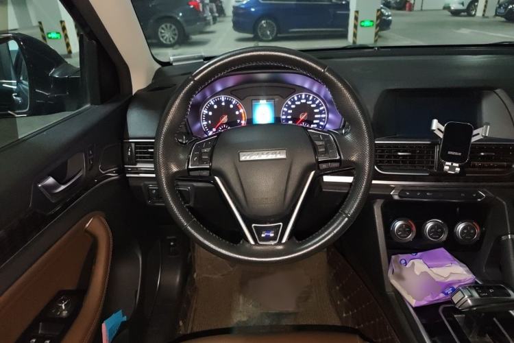 Used Haval H6 2018 Blue Label Sport Edition 1.5T Automatic Two-Wheel Drive Prestige Model Steering Wheel