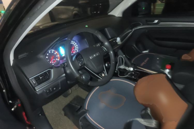 Used Haval H6 2018 Red-Label Sport Edition 1.5T Automatic Two-Wheel Drive Prestige Model Steering Wheel