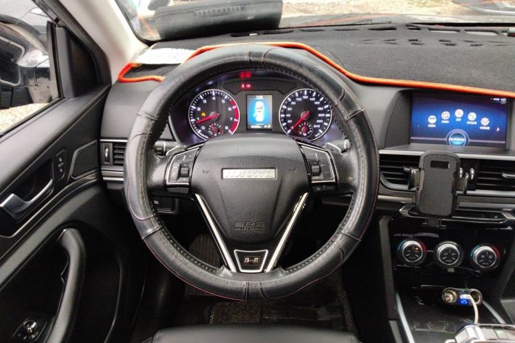 Used Haval H6 2018 Sport Edition 1.5T Automatic Two-Wheel Drive Elite Model China V Standard Steering Wheel