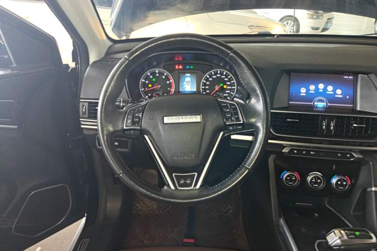 Used Haval H6 2018 Sport Edition 1.5T Automatic Two-Wheel Drive Elite Model China V Standard Steering Wheel