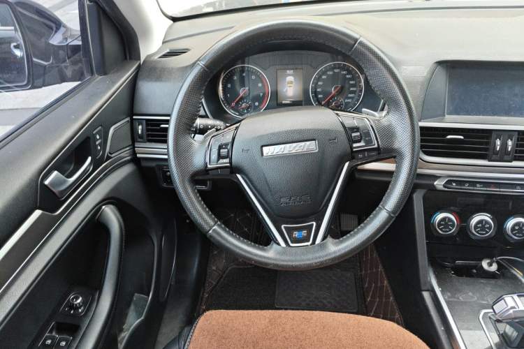 Used Haval H6 2018 Blue Label Sport Edition 1.5T Automatic Two-Wheel Drive Elite Model Steering Wheel