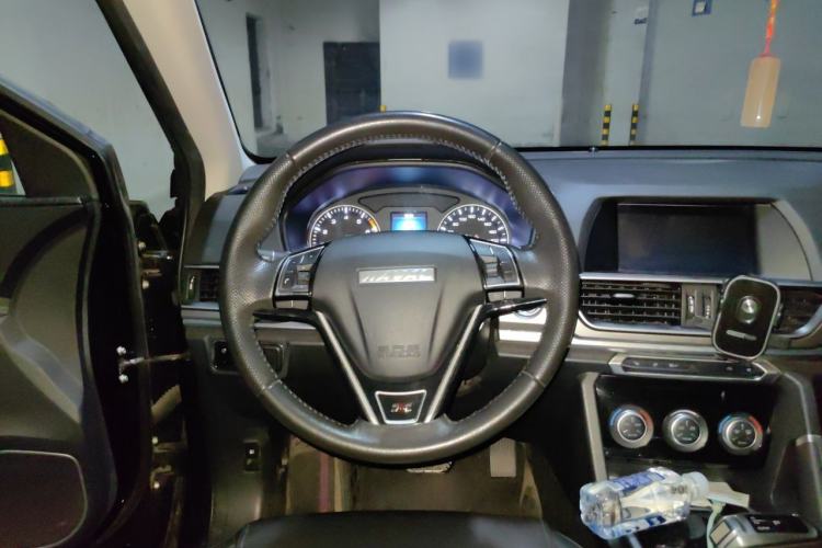Used Haval H6 2018 Sport Edition 1.5T Automatic Two-Wheel Drive Elite Model China V Standard Steering Wheel