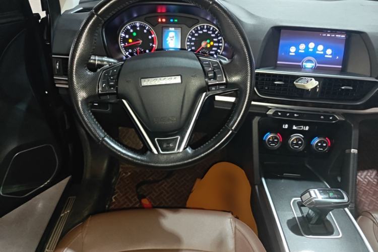 Used Haval H6 2018 Sport Edition 1.5T Automatic Two-Wheel Drive Elite Model China V Standard Steering Wheel