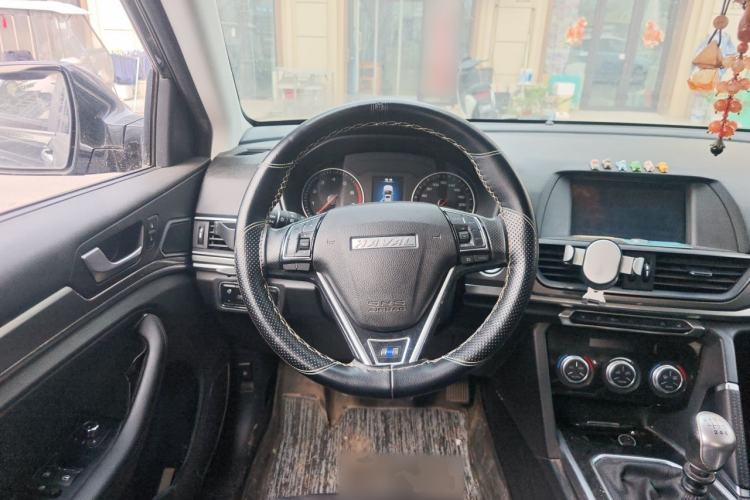 Used Haval H6 2018 Blue Label Sport Edition 1.5T Manual Two-Wheel Drive Elite Model Steering Wheel