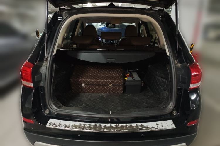 Used Haval H6 2018 Blue Label Sport Edition 1.5T Automatic Two-Wheel Drive Prestige Model Trunk