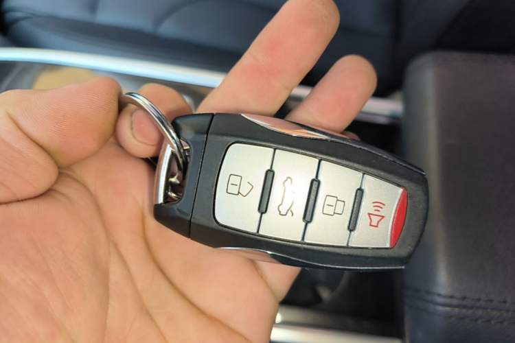 Used Haval H6 2018 Blue Label Sport Edition 1.5T Automatic Two-Wheel Drive Elite Model Vehicle Key